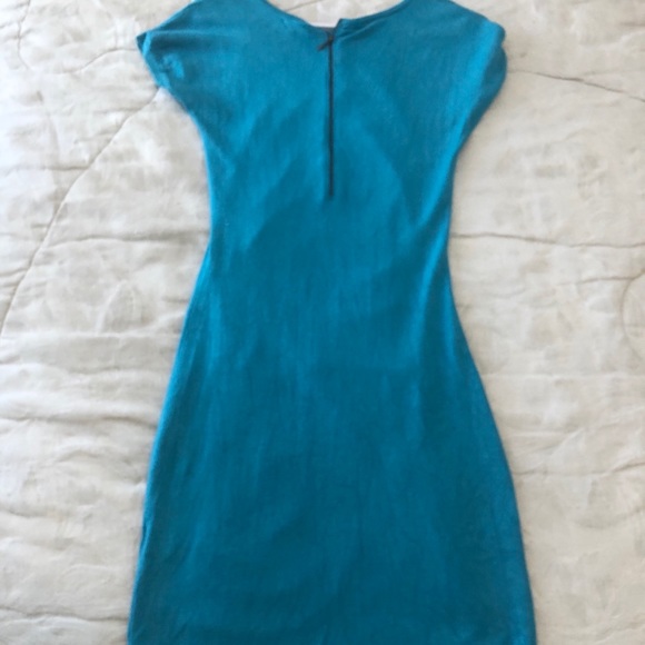 Express Dress with sleeves - Picture 3 of 4
